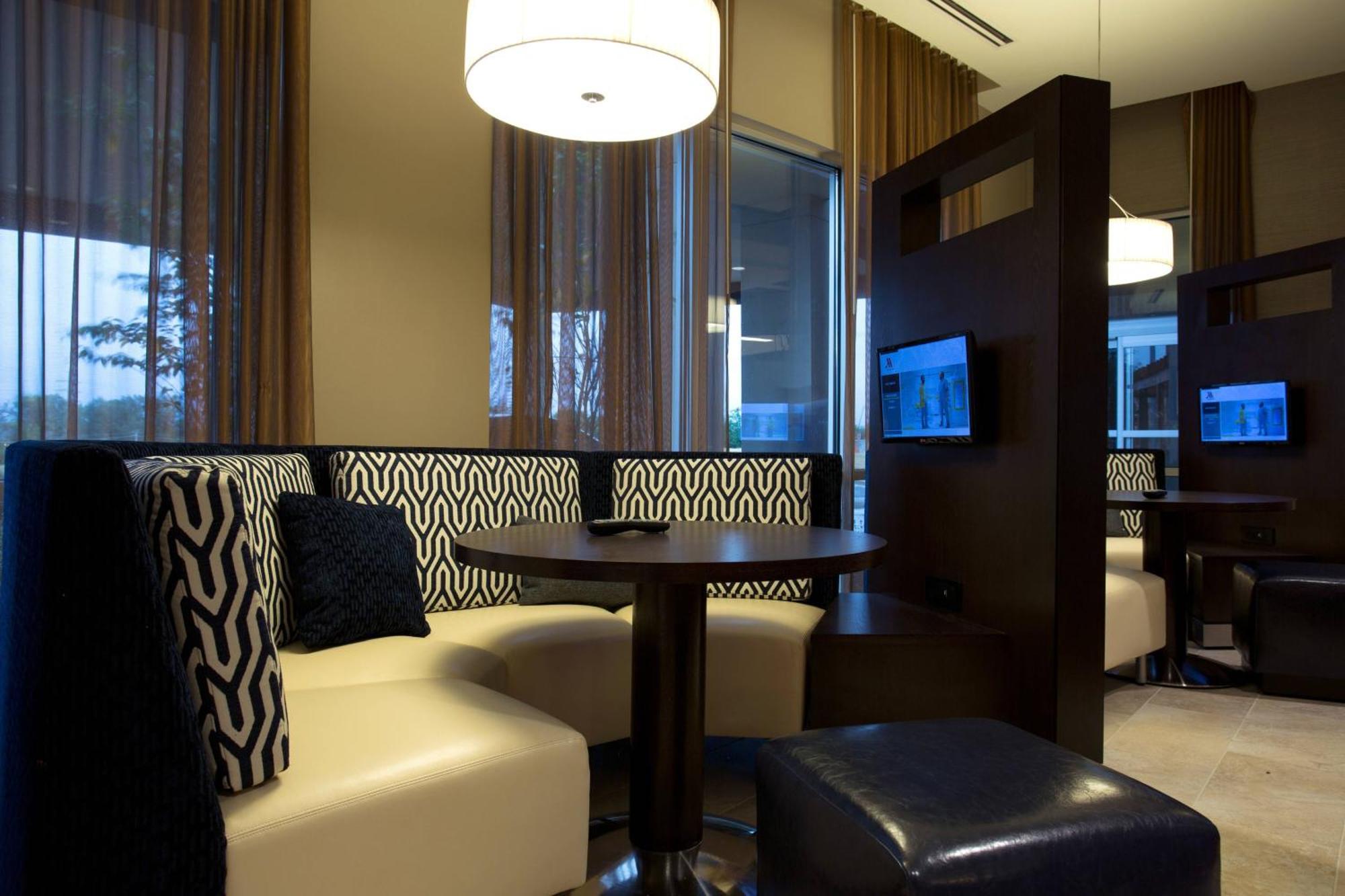 Courtyard By Marriott Starkville Msu At The Mill Conference Center Luaran gambar