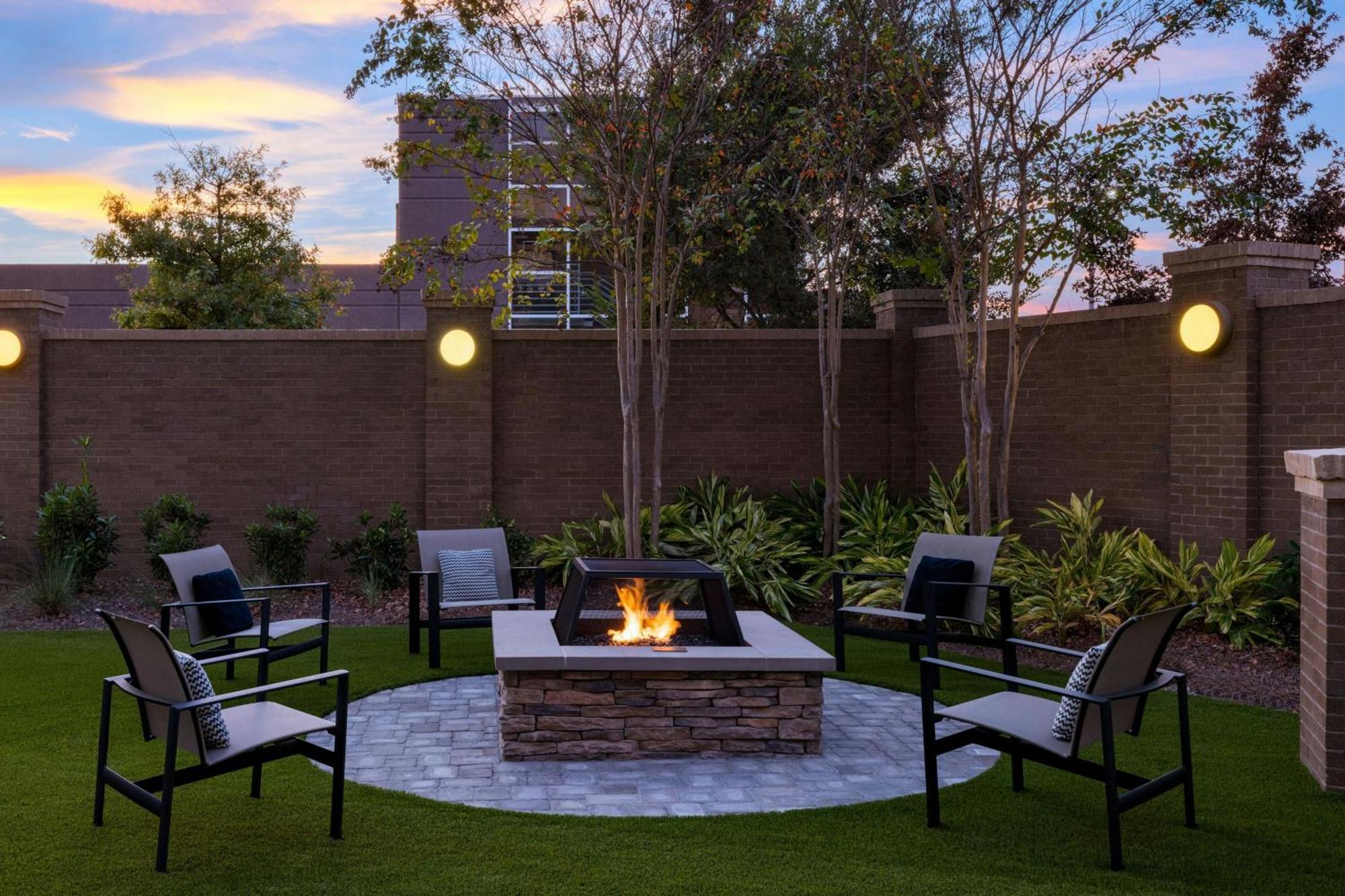 Courtyard By Marriott Starkville Msu At The Mill Conference Center Luaran gambar